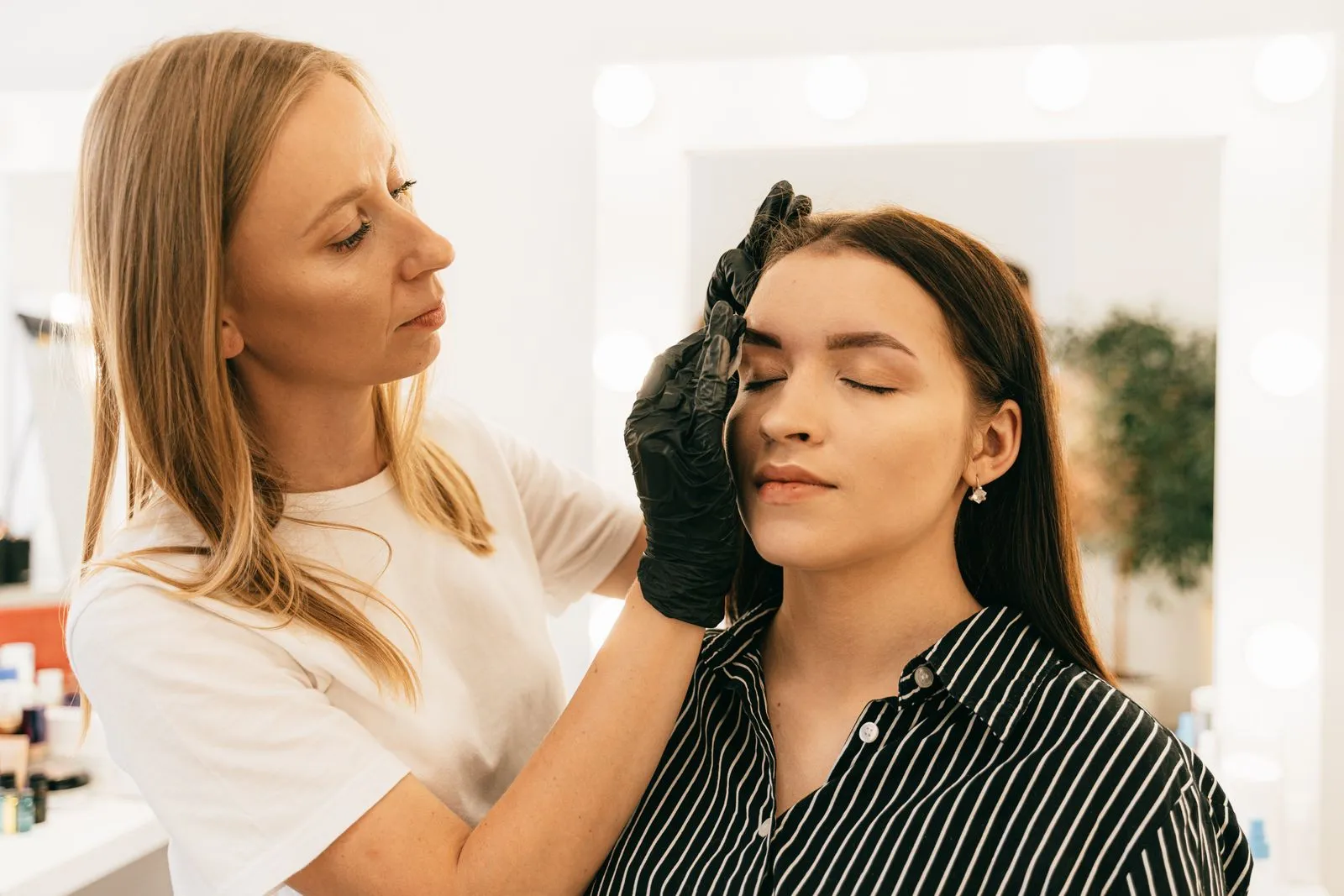 How Often Should You Get Your Brows Waxed?